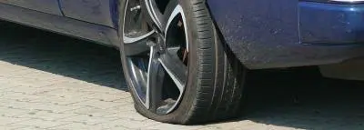 pneu-creve-voiture
