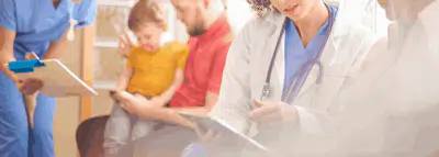 Patients remplissant un questionnaire de santé
