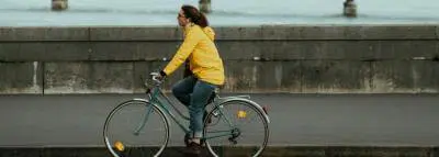 femme-velo-paris