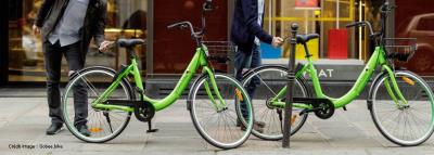 Les vélos verts en libre-service de Gobee.bike vont bientôt disparaître des rues de Paris 
