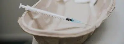 seringue-vaccin-covid