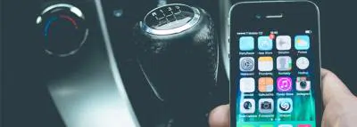 smartphone-telephone-voiture