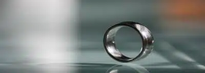 bague-connecte-doigt