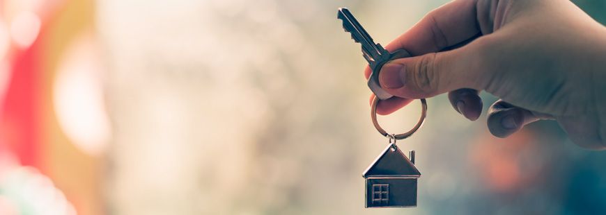 Quelles sont les conditions pour devenir propriétaire ? cles-main-maison