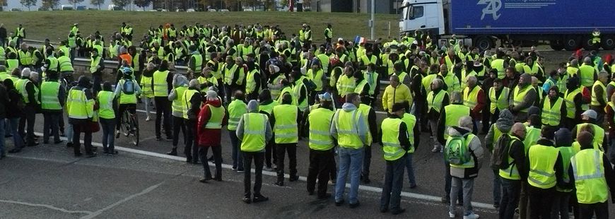 Carburant Les Gilets Jaunes Prêts à Continuer Leur Combat