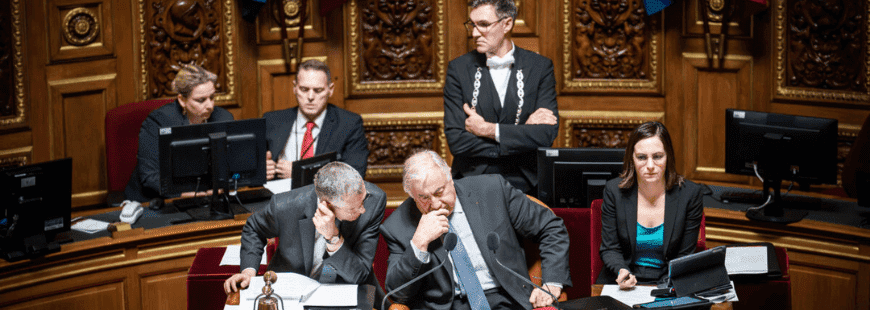 Le Sénat vote la suppression de l’aide Médicale d'État (AME) permettant aux étrangers en situation irrégulière de bénéficier d’un accès aux soins. Senat vote